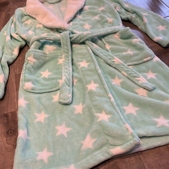 ARDENE plush robe - seafoam green/white stars - Picture 4 of 5